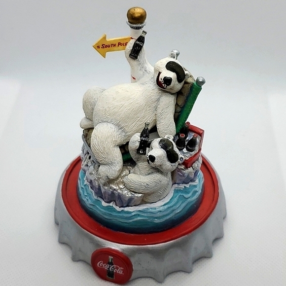 Coca-Cola Polar Bears Iceberg Break Cloche Limited Edition Franklin Mint - Picture 5 of 16